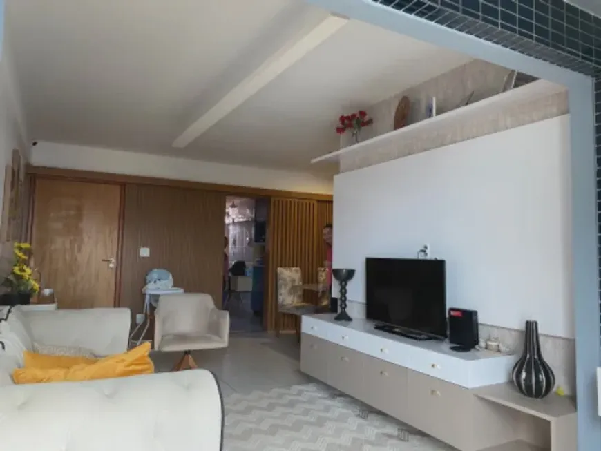 Foto 1 de Apartamento com 3 Quartos à venda, 93m² em Casa Amarela, Recife