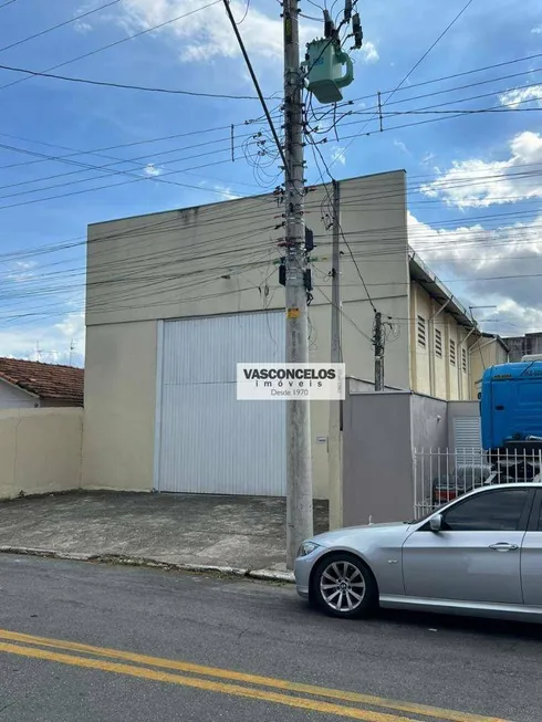 Foto 1 de Galpão/Depósito/Armazém para alugar, 240m² em Jardim Diamante, São José dos Campos