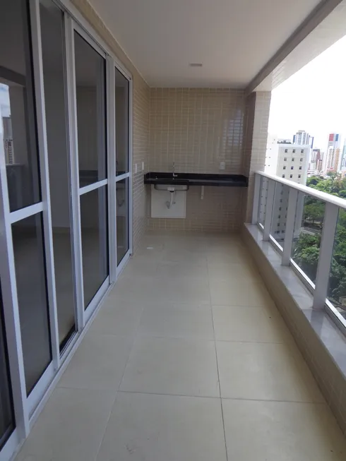 Foto 1 de Apartamento com 4 Quartos à venda, 130m² em Miramar, João Pessoa