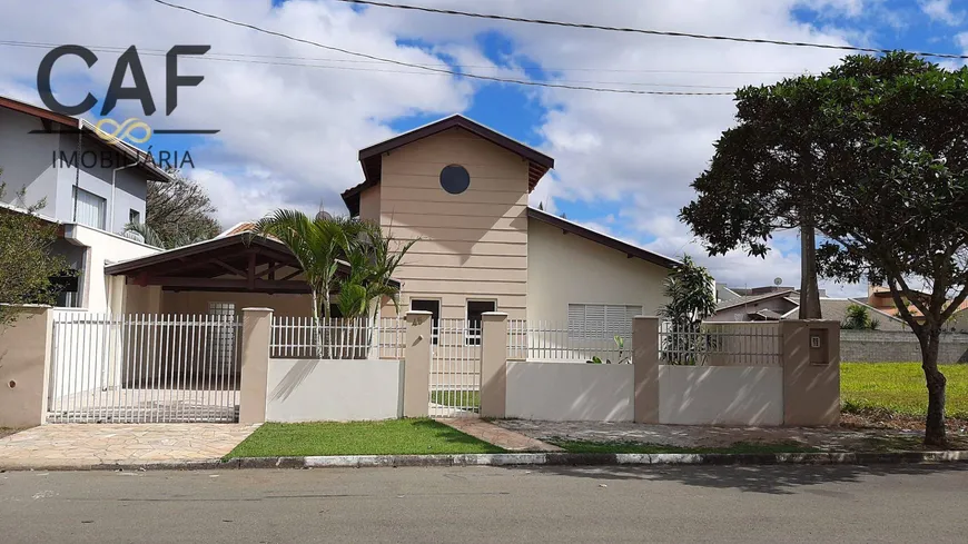 Foto 1 de Casa de Condomínio com 3 Quartos à venda, 168m² em RESIDENCIAL NOVA HOLANDA, Holambra