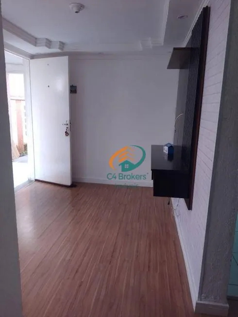 Foto 1 de Apartamento com 2 Quartos à venda, 46m² em Jardim Munira, Guarulhos