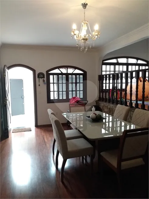 Foto 1 de Casa com 4 Quartos à venda, 300m² em Jardim Universo, Mogi das Cruzes