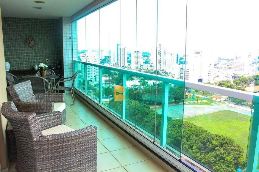Foto 1 de Apartamento com 4 Quartos à venda, 410m² em Goiabeiras, Cuiabá