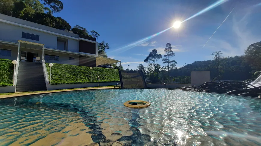 Foto 1 de Fazenda/Sítio com 8 Quartos à venda, 4000m² em Murundu, Ibiúna