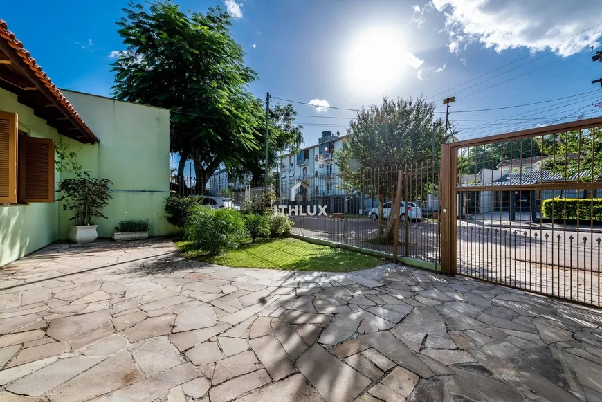 Foto 1 de Casa com 3 Quartos à venda, 103m² em Jardim do Salso, Porto Alegre