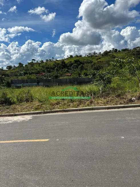 Foto 1 de Lote/Terreno à venda, 360m² em Nazaré, São Joaquim de Bicas