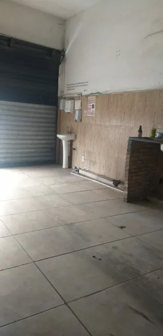 Foto 1 de Ponto Comercial com 1 Quarto para alugar, 50m² em Pita, São Gonçalo