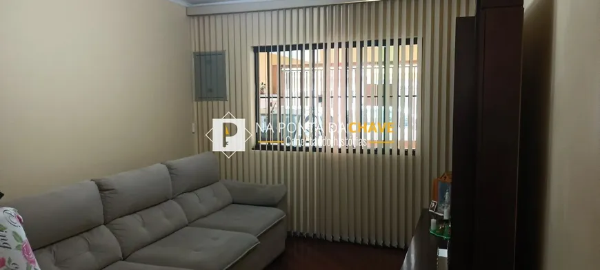 Foto 1 de Casa com 3 Quartos à venda, 190m² em Jardim Las Vegas, Santo André