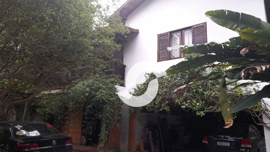 Foto 1 de Casa com 4 Quartos à venda, 240m² em Pendotiba, Niterói