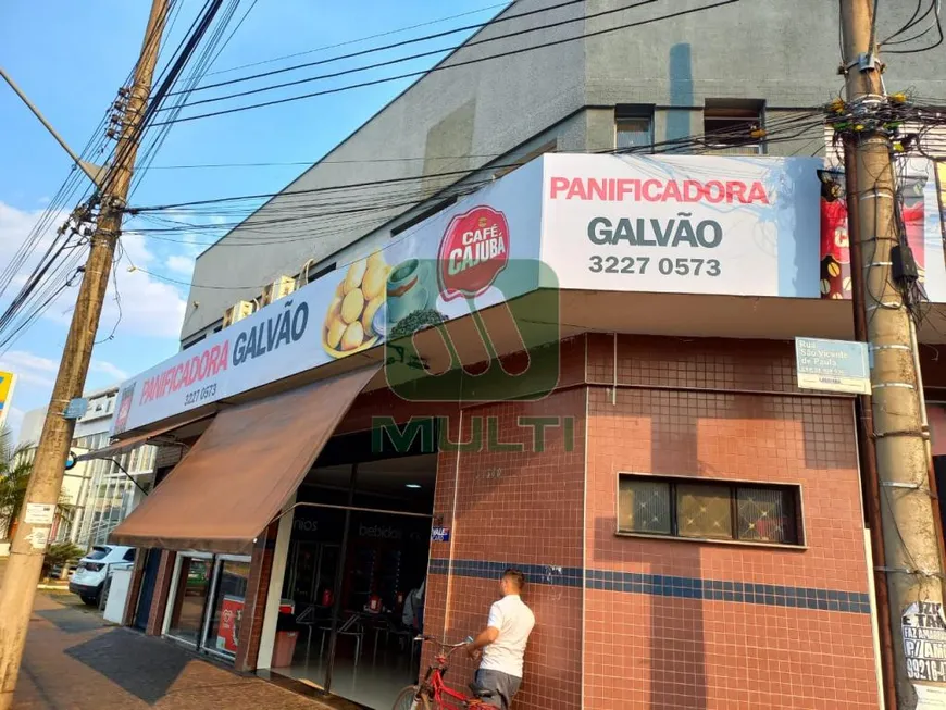 Foto 1 de Sala Comercial com 2 Quartos para alugar, 70m² em Jardim Ozanan, Uberlândia