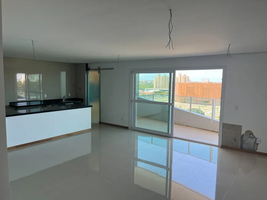 Foto 1 de Apartamento com 3 Quartos à venda, 164m² em Guararapes, Fortaleza