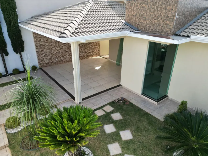 Foto 1 de Casa com 3 Quartos à venda, 250m² em Jardim Gonçalves, Anápolis