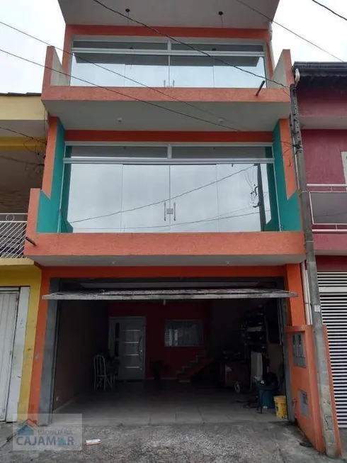 Foto 1 de Casa com 3 Quartos à venda, 400m² em Vila Poupança, Santana de Parnaíba