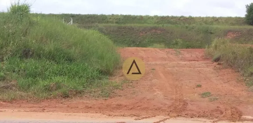 Foto 1 de Lote/Terreno para venda ou aluguel, 1000m² em Parque de Tubos, Macaé