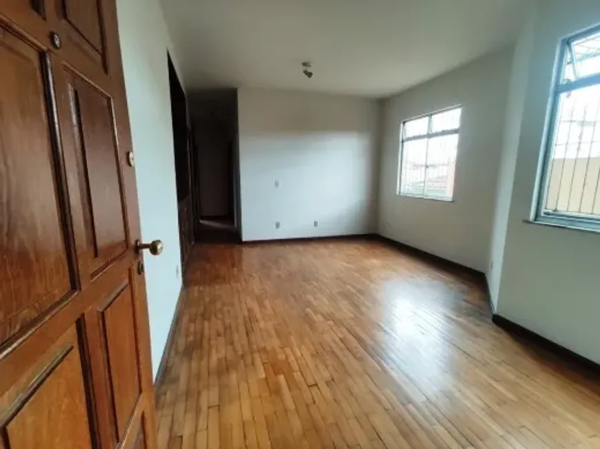 Foto 1 de Apartamento com 3 Quartos para alugar, 110m² em Nova Suíssa, Belo Horizonte