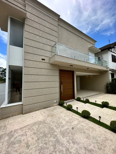 Foto 1 de Casa de Condomínio com 4 Quartos à venda, 350m² em Centro, Santana de Parnaíba