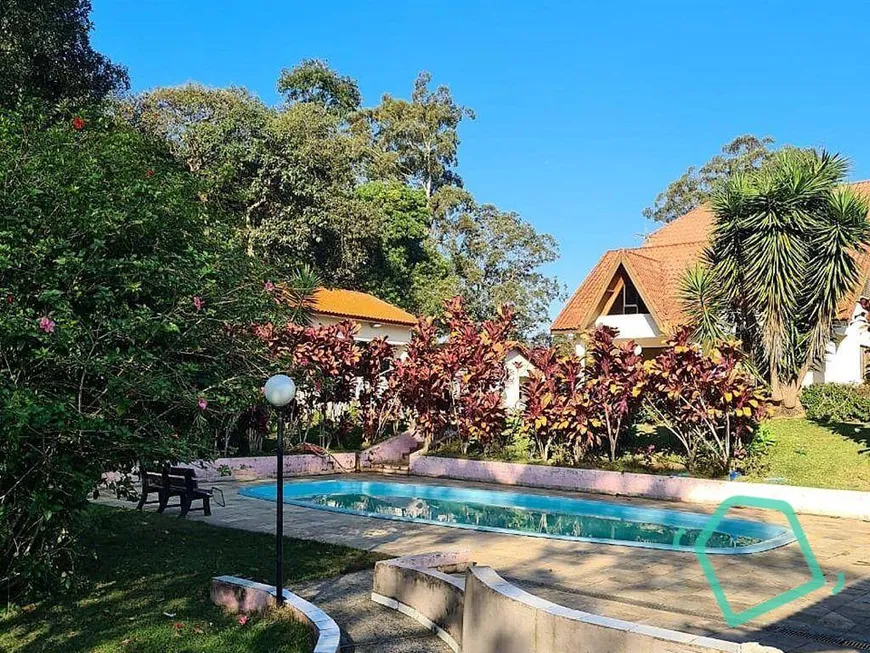 Foto 1 de Casa com 5 Quartos para alugar, 640m² em Jardim São Miguel, Cotia