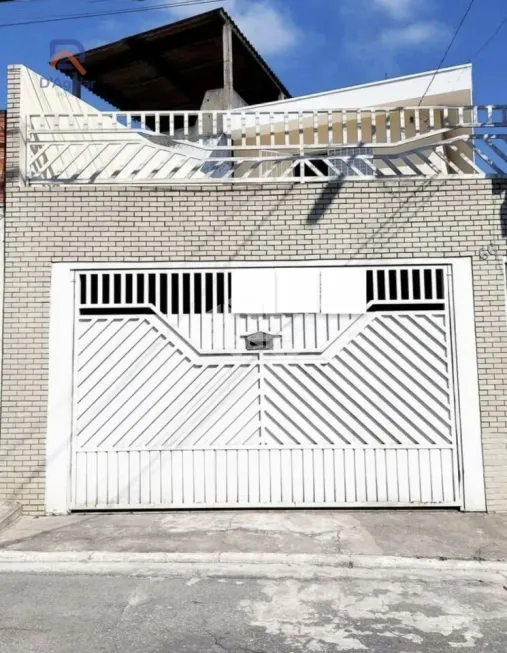 Foto 1 de Casa com 2 Quartos à venda, 125m² em Furnas, São Paulo