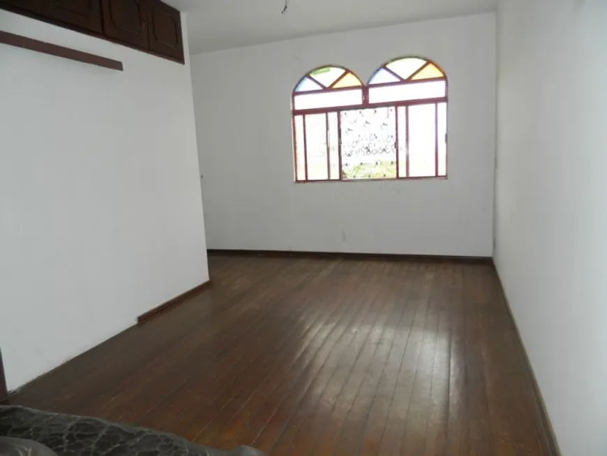 Foto 1 de Casa com 3 Quartos à venda, 140m² em São Gabriel, Belo Horizonte