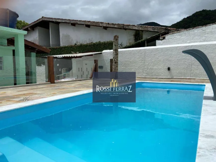 Foto 1 de Casa com 3 Quartos à venda, 160m² em , Ubatuba