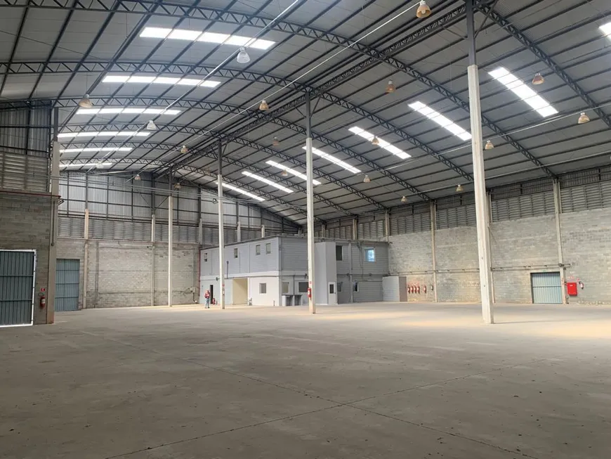 Foto 1 de Galpão/Depósito/Armazém para alugar, 2389m² em Vila industrial, Santana de Parnaíba