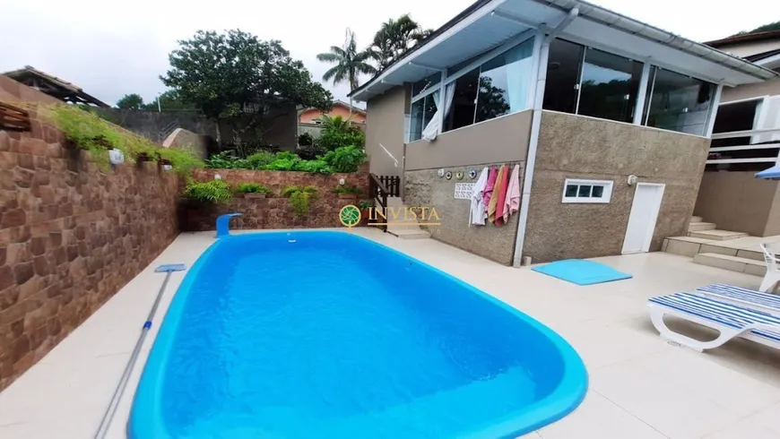 Foto 1 de Casa com 2 Quartos à venda, 360m² em Itacorubi, Florianópolis