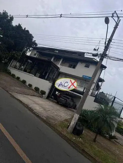 Foto 1 de Sobrado com 4 Quartos à venda, 300m² em Guaíra, Curitiba