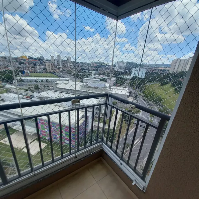 Foto 1 de Apartamento com 2 Quartos à venda, 64m² em Jardim Tupanci, Barueri