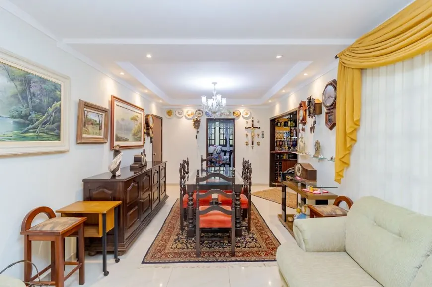 Foto 1 de Casa com 3 Quartos à venda, 124m² em São Braz, Curitiba