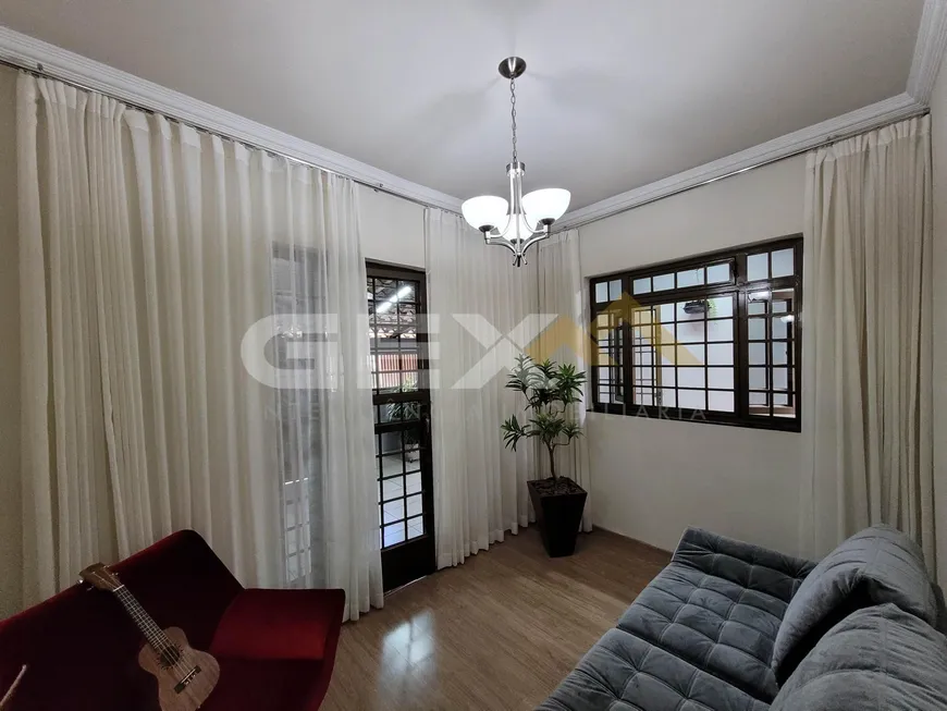 Foto 1 de Casa com 4 Quartos à venda, 170m² em Interlagos, Divinópolis