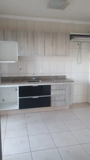 Foto 1 de Apartamento com 5 Quartos para alugar, 209m² em Irmaos Soares, Uberaba