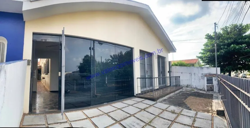 Foto 1 de Sala Comercial com 2 Quartos para alugar, 220m² em Vila Santa Catarina, Americana