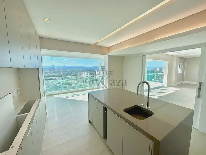 Foto 1 de Apartamento com 4 Quartos à venda, 292m² em Jardim das Colinas, São José dos Campos