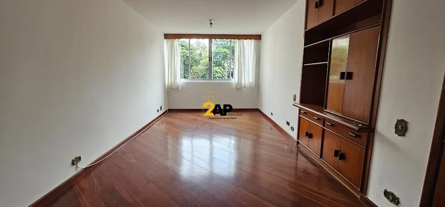 Foto 1 de Apartamento com 3 Quartos para venda ou aluguel, 107m² em Jardim Europa, São Paulo