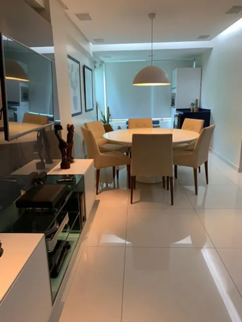 Foto 1 de Apartamento com 3 Quartos à venda, 120m² em Poço, Recife