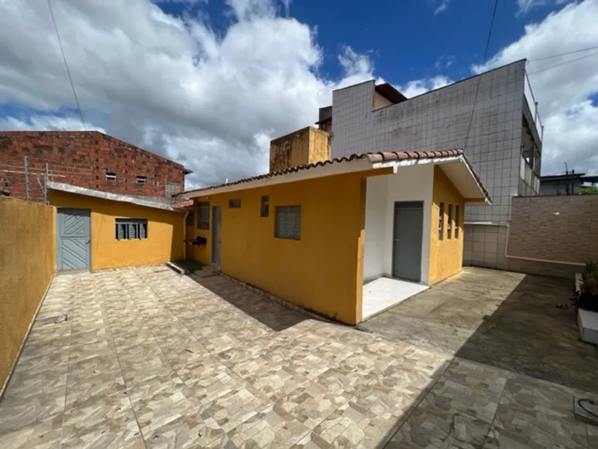Foto 1 de Casa com 4 Quartos à venda, 150m² em Boa Esperança, Parnamirim