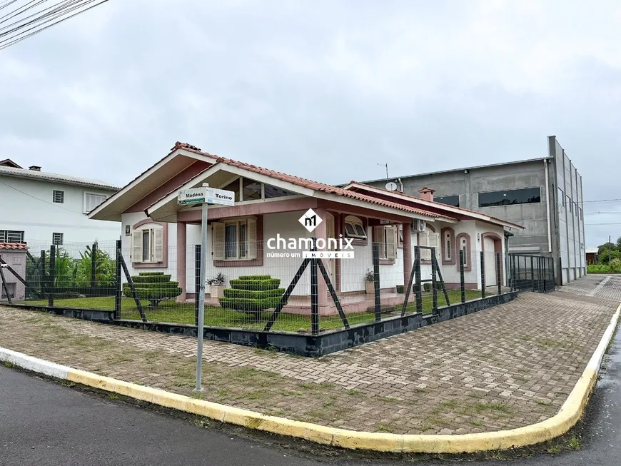 Foto 1 de Casa com 3 Quartos à venda, 210m² em Sao Gotardo, Flores da Cunha