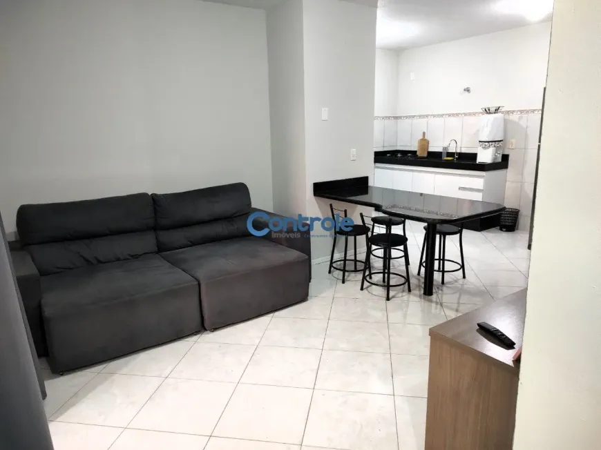 Foto 1 de Apartamento com 2 Quartos à venda, 58m² em Forquilhinhas, São José