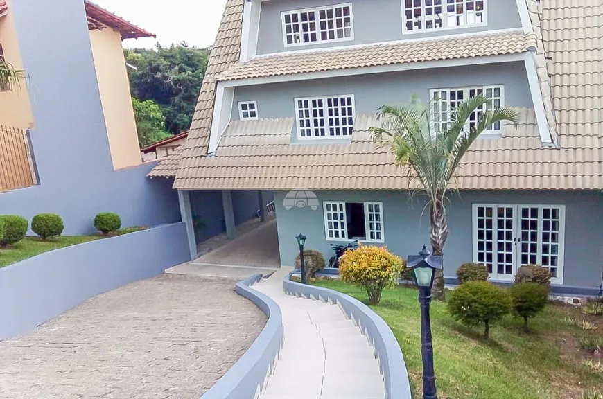 Foto 1 de Casa com 3 Quartos à venda, 260m² em Santa Felicidade, Curitiba