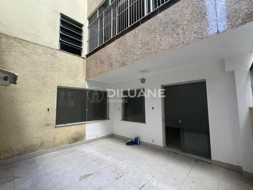 Foto 1 de Apartamento com 3 Quartos à venda, 131m² em Copacabana, Rio de Janeiro