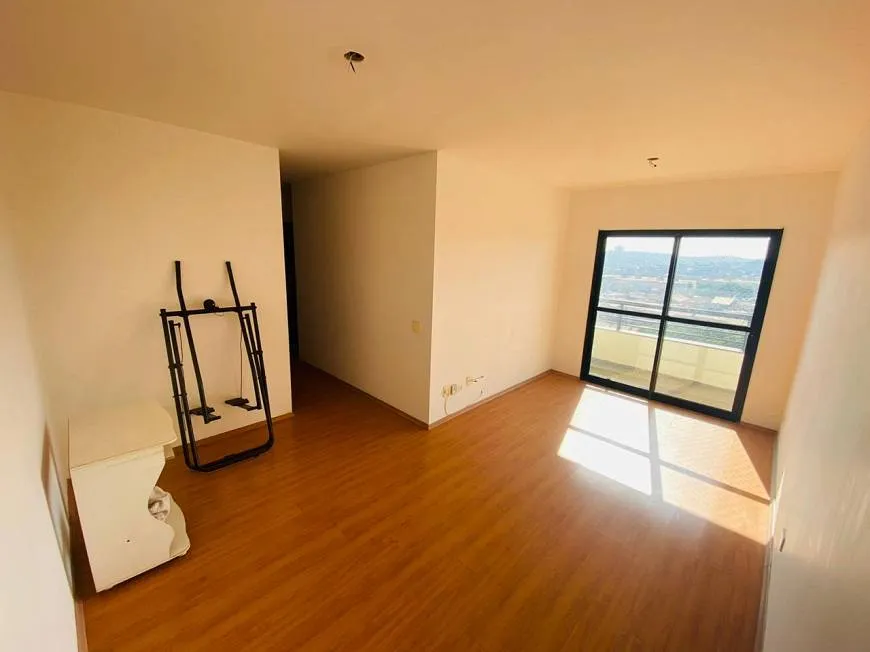 Foto 1 de Apartamento com 3 Quartos à venda, 74m² em Vila Castelo, São Paulo