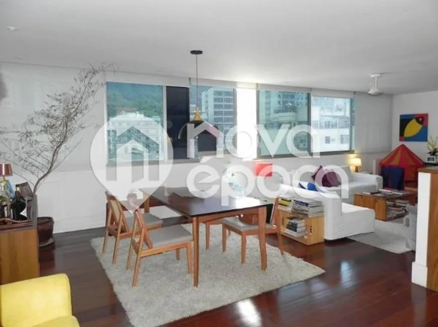 Foto 1 de Apartamento com 3 Quartos à venda, 140m² em Humaitá, Rio de Janeiro