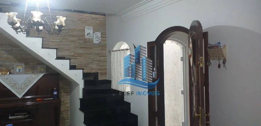 Foto 1 de Sobrado com 3 Quartos à venda, 290m² em Vila Vivaldi, São Bernardo do Campo