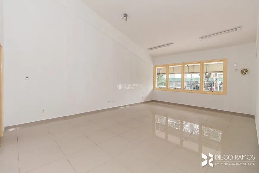 Foto 1 de Sala Comercial para alugar, 67m² em Cristo Redentor, Porto Alegre