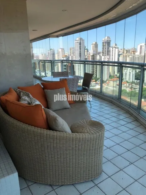 Foto 1 de Apartamento com 4 Quartos à venda, 600m² em Pacaembu, São Paulo