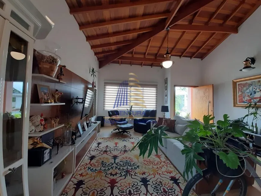 Foto 1 de Casa com 2 Quartos para alugar, 250m² em Centro, Vargem Grande Paulista