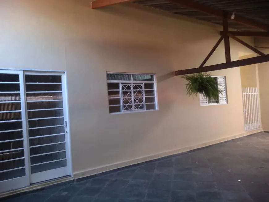 Foto 1 de Casa com 3 Quartos à venda, 120m² em Vila Paraiba, Caçapava