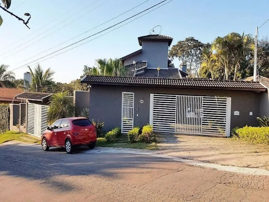 Foto 1 de Fazenda/Sítio com 3 Quartos à venda, 480m² em Traviú, Jundiaí