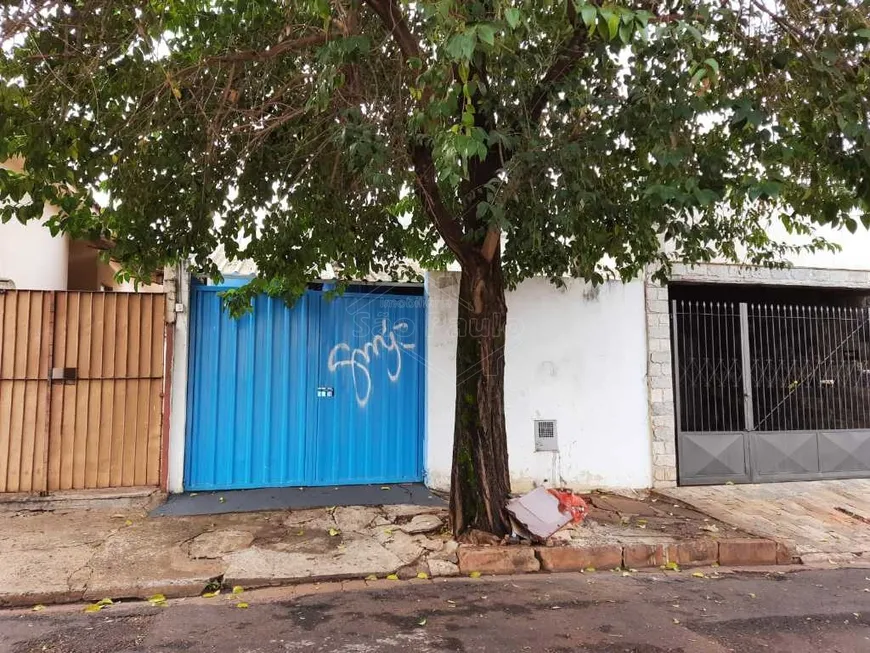 Foto 1 de Casa com 2 Quartos para alugar, 92m² em Centro, Araraquara