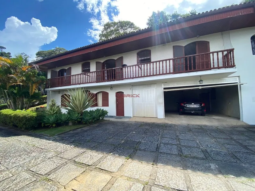 Foto 1 de Casa com 5 Quartos à venda, 700m² em Iúcas, Teresópolis
